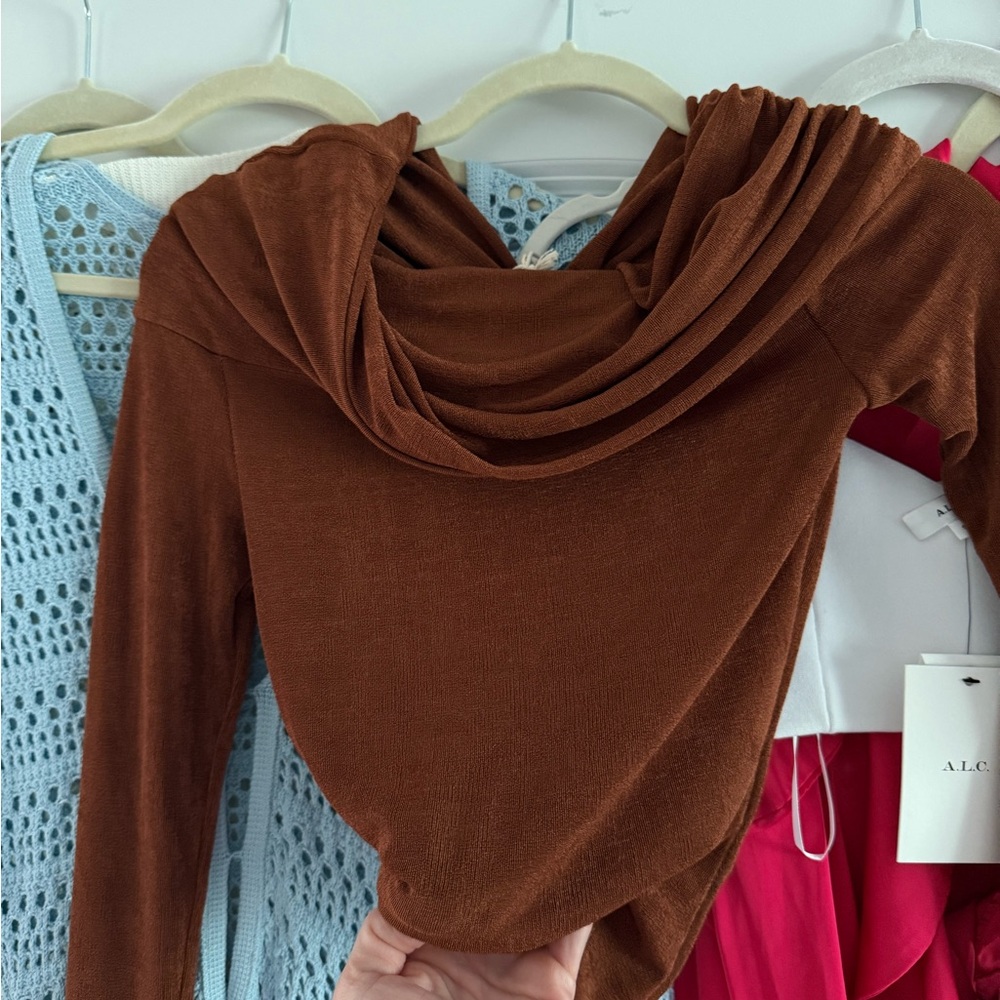 Seroya Drape Neck Long Sleeve Top